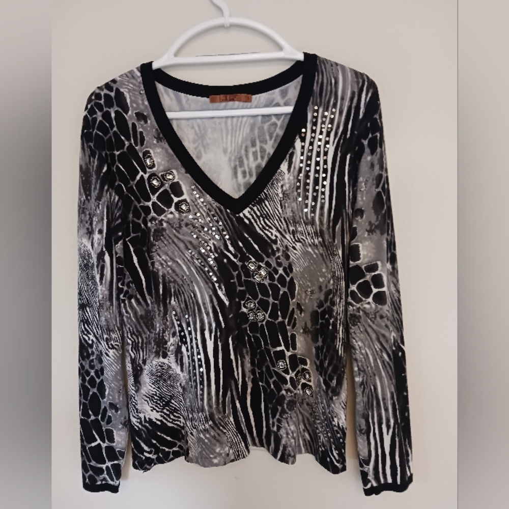 Belldini Black and Gray V-Neck Embellished Long Sleeve Top